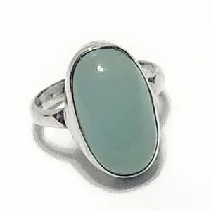 Chalcedony Oval Cabochon Sterling Silver Ring size 6.5